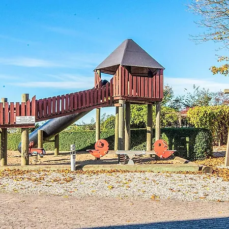 4 Person In Holiday home *